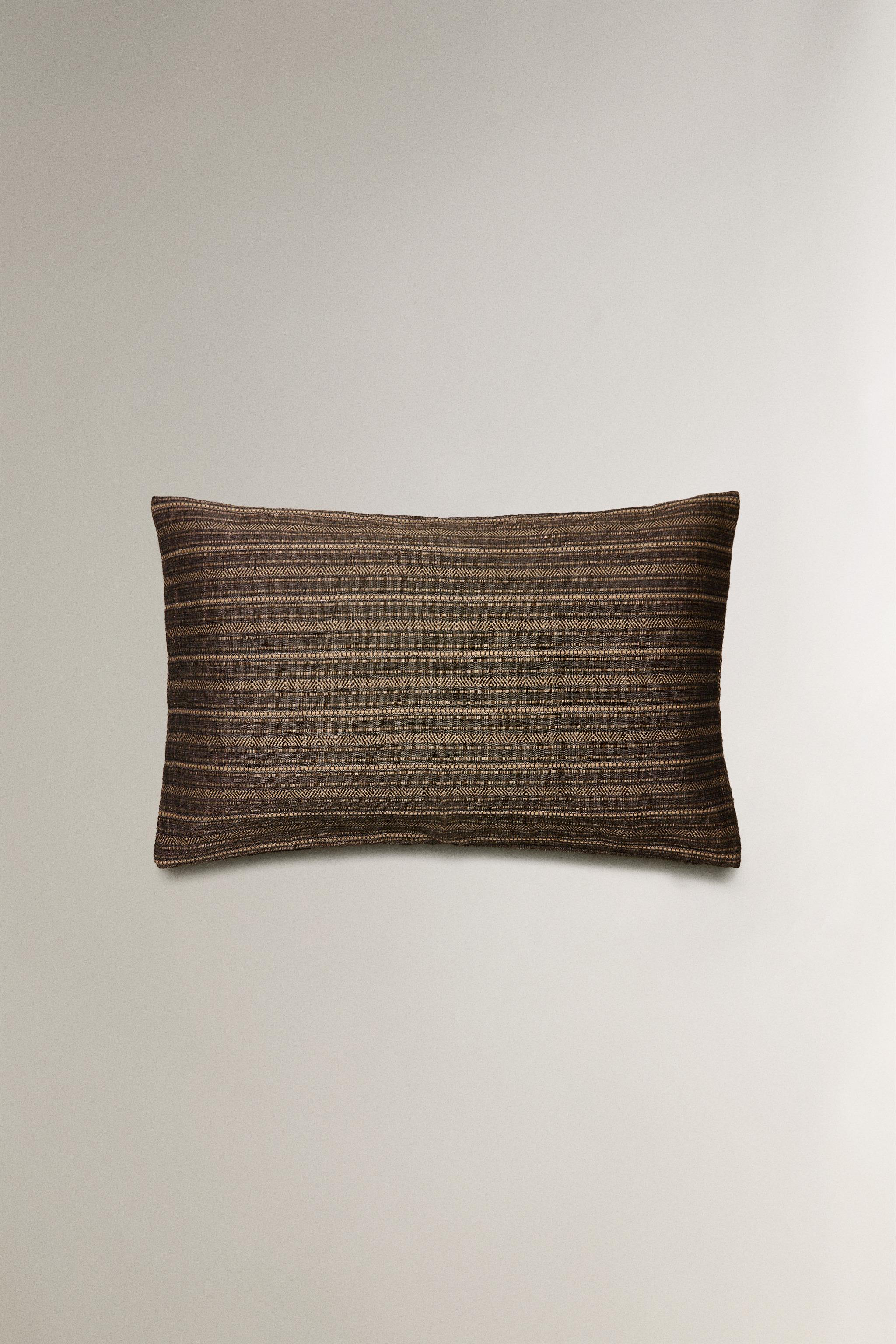 STRIPED THROW PILLOW COVER